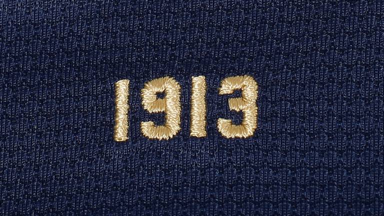 Psv Presenteert Jubileumshirt 100 Jarig Bestaan Al Uitgelekt Op Internet Omroep Brabant