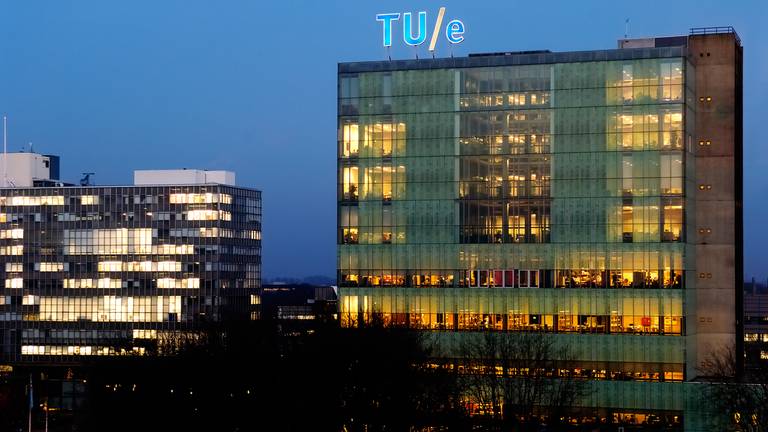 Universiteit wil toptalent behouden. Foto: Bart van Overbeeke