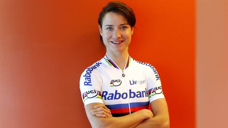 Marianne Vos en Thalita de Jong pakken met wielrensters Rabobank zilver op WK tijdrijden