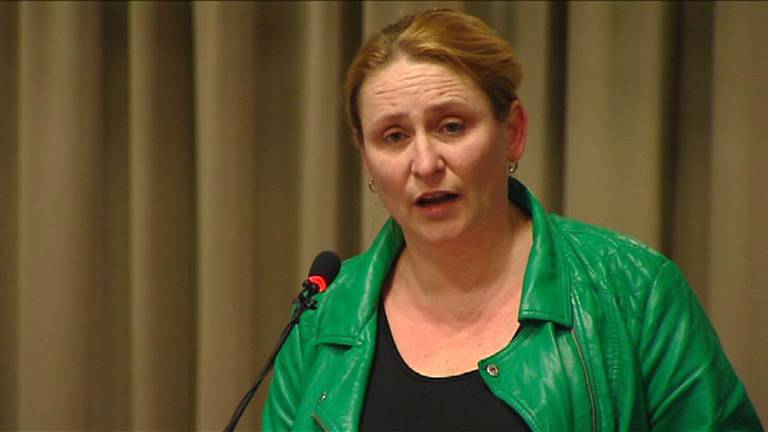 Mary Fiers vertrekt naar de Eerste Kamer.