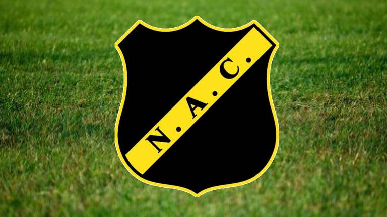 NAC Breda huurt twee spelers van Manchester City