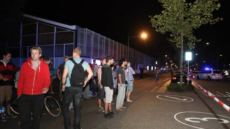 Studenten geëvacueerd na brand in studentenflat aan de Onderwijsboulevard in Den Bosch
