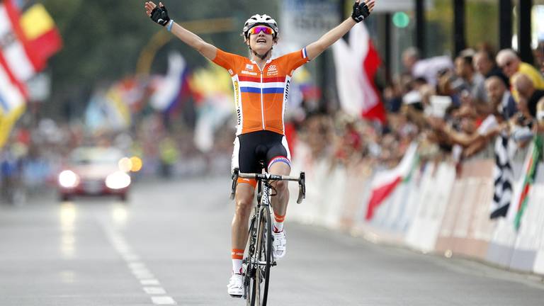 Zo werd Marianne Vos in 2013 wereldkampioen.