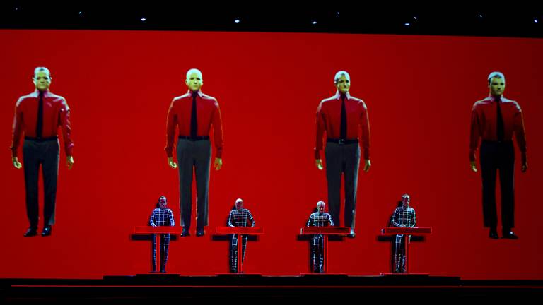 Optreden Kraftwerk in het Evoluon (archieffoto)
