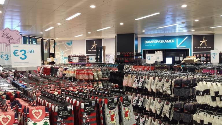 Paine Gillic bezig residu Eerste kijkje in de nieuwe Primark in Eindhoven, 4000 mensen verwacht bij  opening - Omroep Brabant