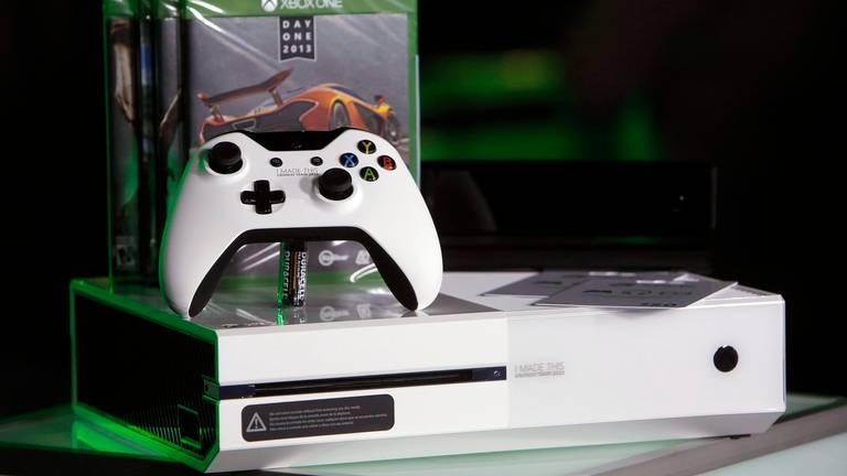 Brabantse gamers trekken grens over voor Xbox One Omroep Brabant