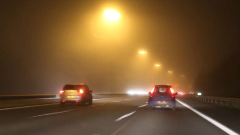 Bij Best is behelpen geblazen met de mist (Foto: Martijn de Bie)