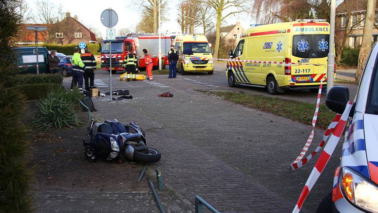 Bromfietser overleden na botsing met bestelbus in Oostelbeers