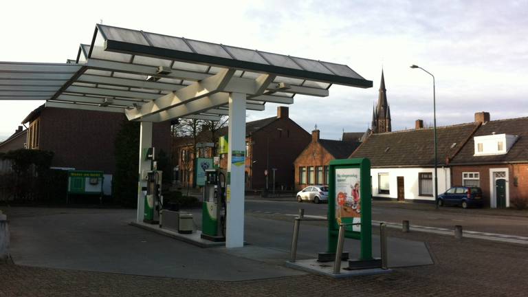 Tankstation van pomphouder Frans Brauers uit Budel 