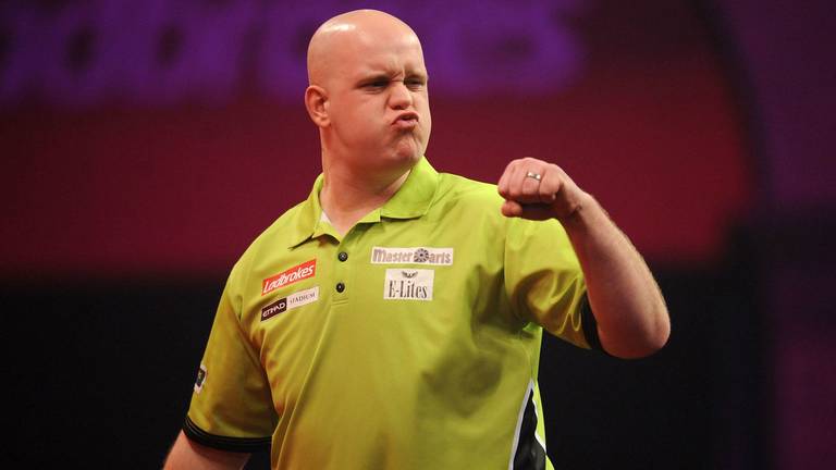 Michael van Gerwen blijft ongeslagen. (Foto: Lawrence Lustig/PDC)