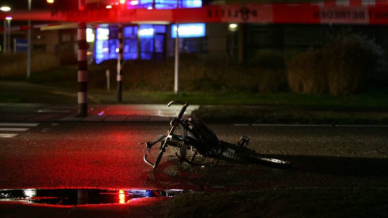 Fietser om het leven na ongeluk (Foto: Alexander Vingerhoeds/Obscura)