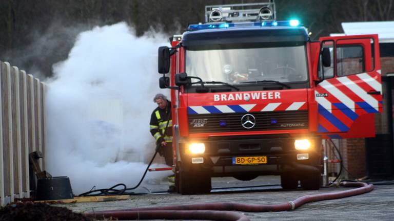Brand op de Peelstraat in Boekel. (Foto: Marco van den Broek / SQ Vision)