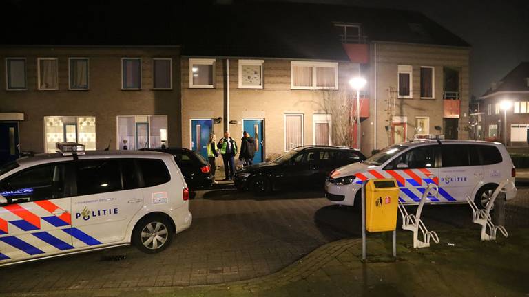 De daders droegen politiejassen (foto: SQ Vision).