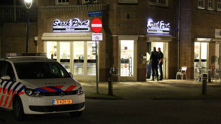 Dode en gewonde bij schietpartij snackbar Snack Point in Eindhoven