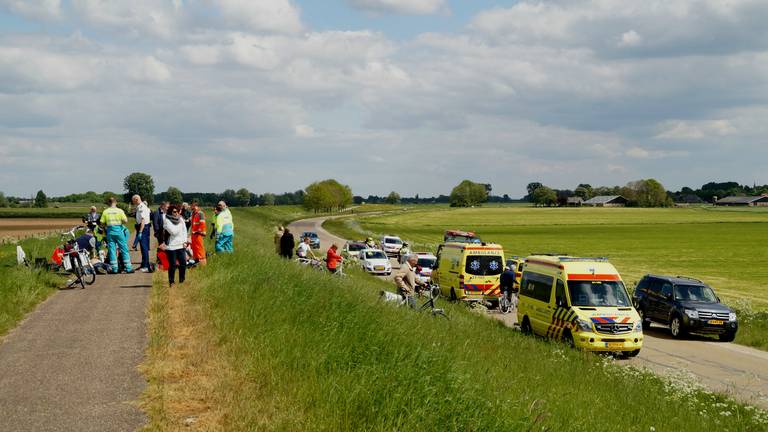 Fietser overleden in Bokhoven. (Foto: Martijn van Bijnen / FPMB)