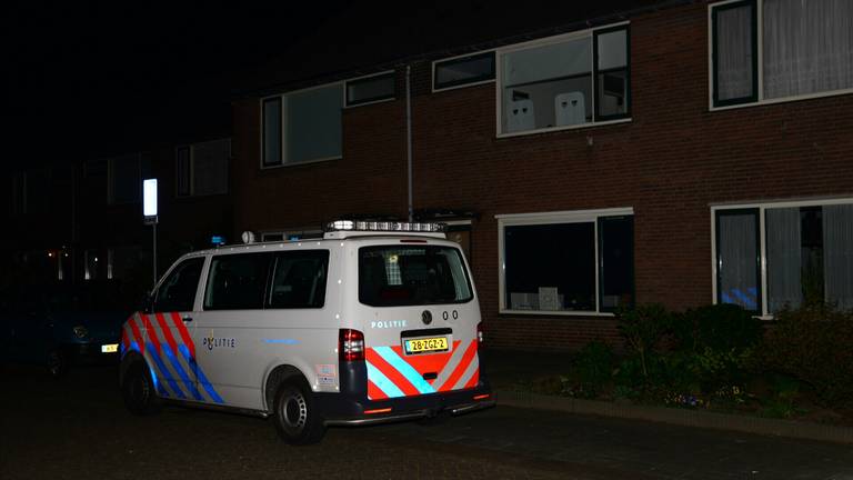 Gewapende overval op woning in Oosterhout (Foto: Joes van Wanrooij / Stuve fotografie)