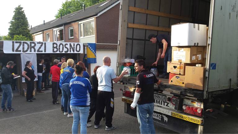 Hulpgoederen vanuit Tilburg naar slachtoffers in Bosnië