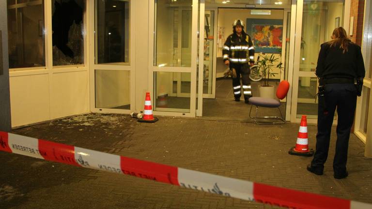 Brandstichting bij GGZ in Veghel (foto: AS Media)
