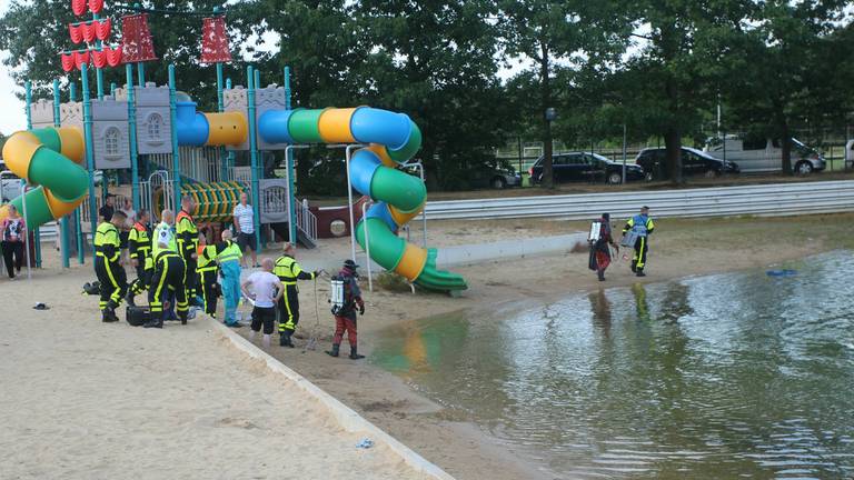 Drenkeling bij camping in Zundert (foto: Alexander Vingerhoeds/Obscura Foto)