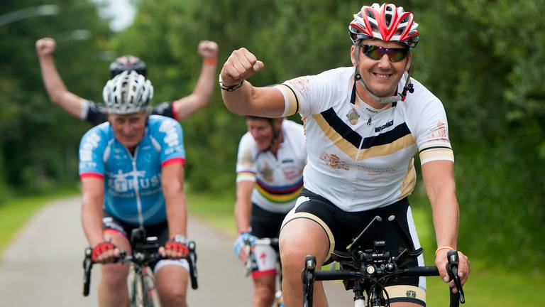 Ruud van der Meijden wil met de fietstocht aandacht voor terminaal