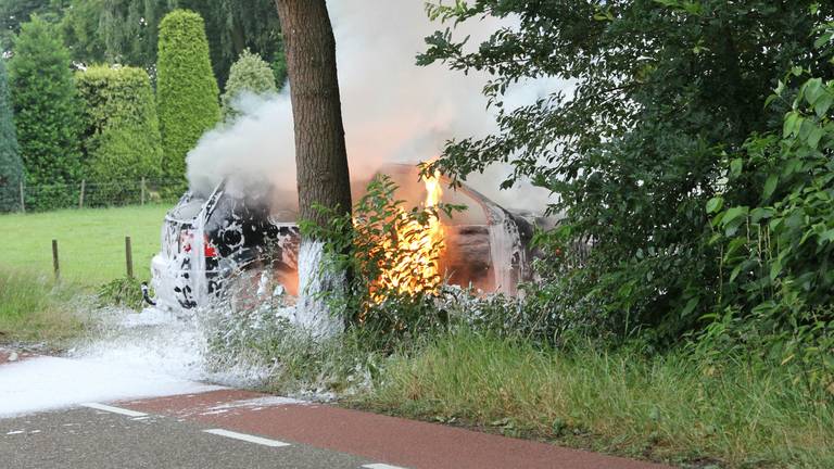 Een stukadoor ontdekte de brand (Foto: AS Media)