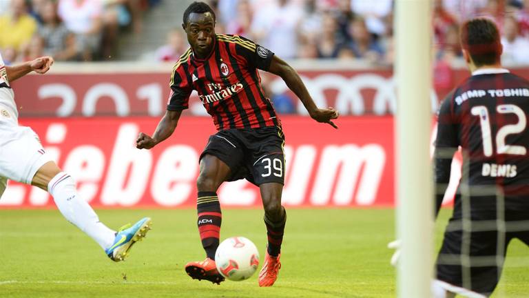 Kingsley Boateng scoort voor AC Milan (foto: VI Images)