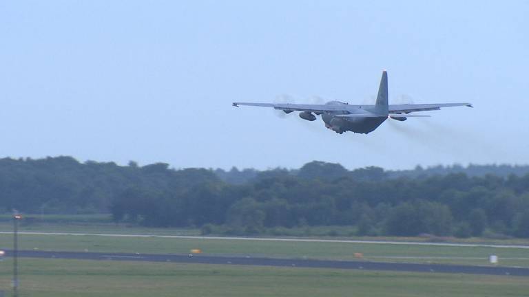 Hercules onderweg naar de Oekraine