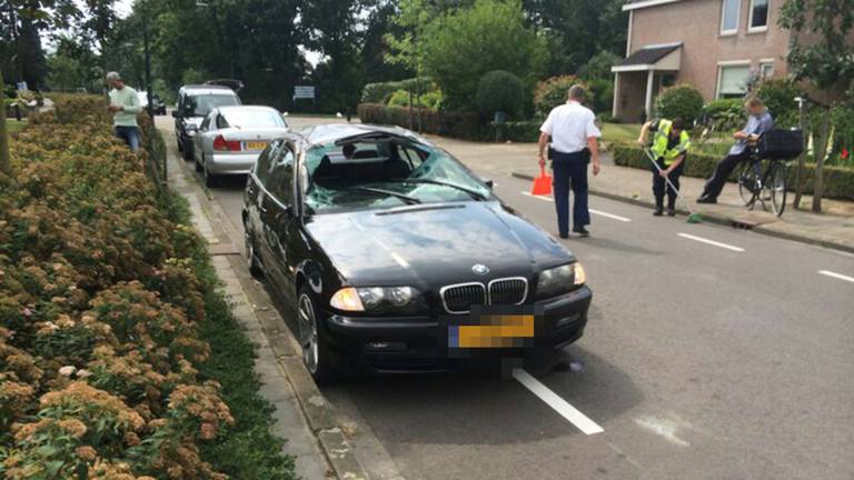 BMW twee keer over de kop (foto: Martien van Dam / SQ Vision)