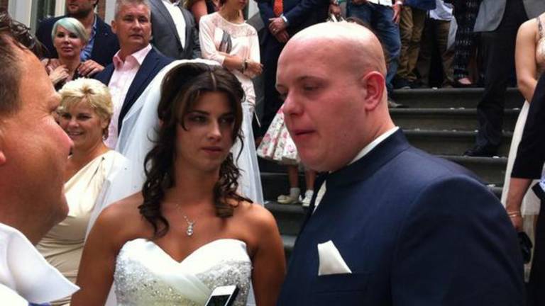 Darter Michael van Gerwen uit Vlijmen trouwt met 'zijn' Daphne