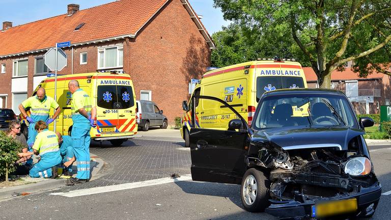 Ongeluk in Tilburg. (foto: Jack Brekelmans)