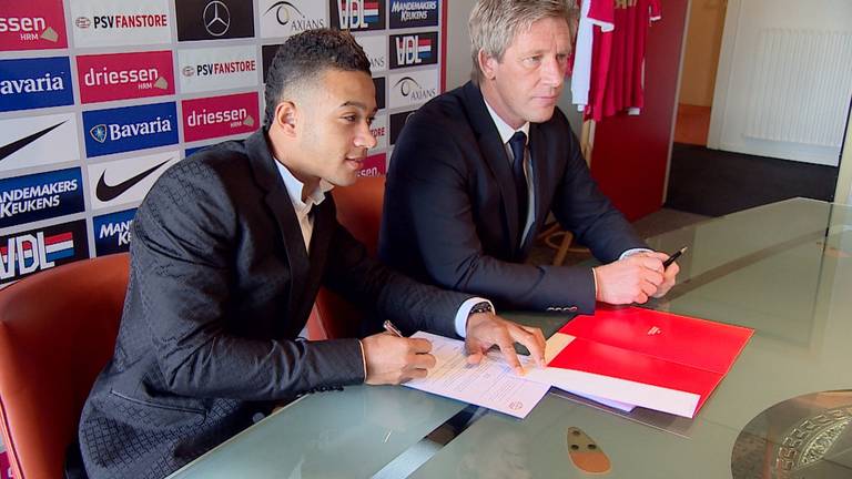 Memphis Depay ondertekent nieuw contract bij PSV