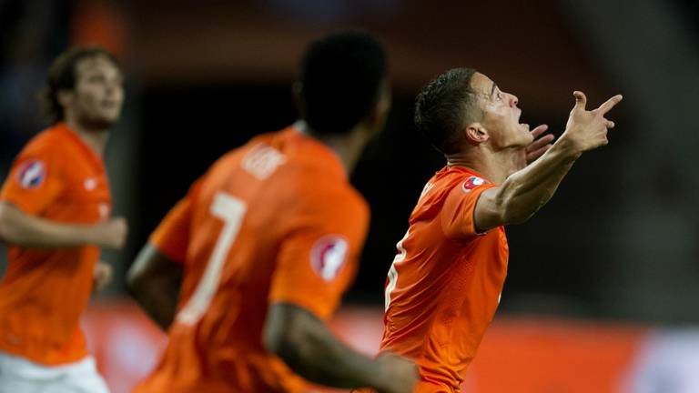 Teruggekeerde Ibrahim Afellay bevrijdt Oranje (foto: ANP)