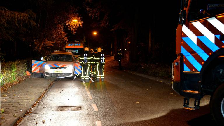 Hulpdiensten kwamen ter plekke in Oisterwijk na melding 'vreemde geur' (Foto: Toby de Kort)