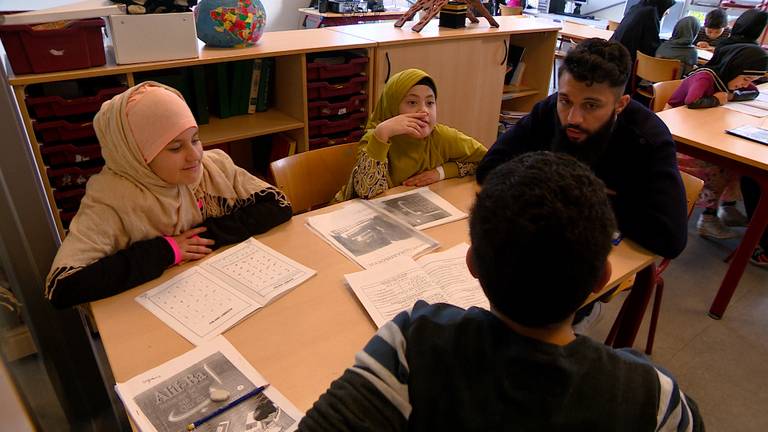 Koranles in de Bedirschool in Uden