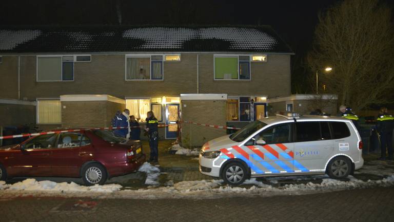 De vrouw werd gevonden in een huis aan de Vogezenlaan.