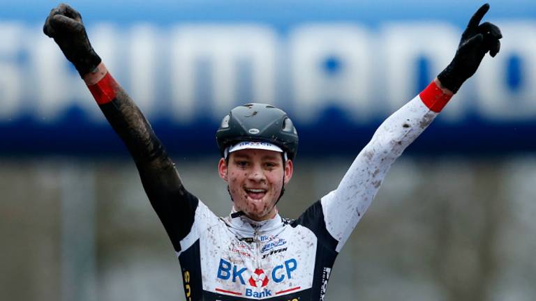 Mathieu van der Poel wint NK Veldrijden