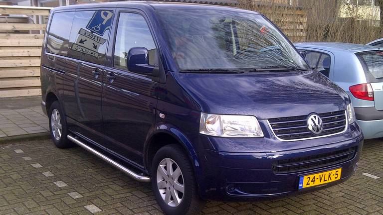 De gestolen rolstoelbus.