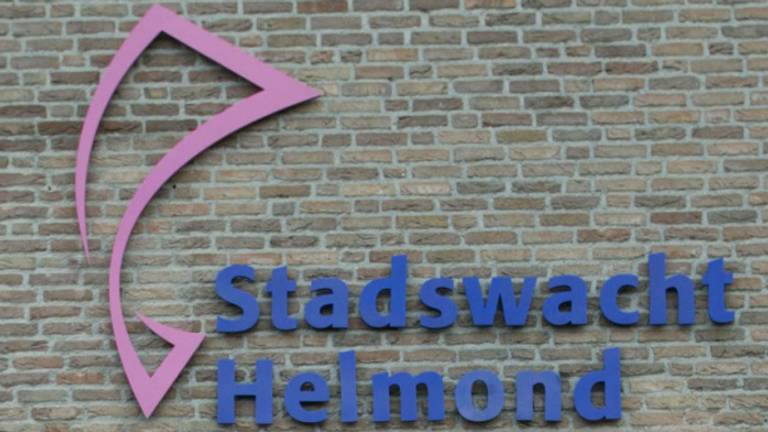 Bij de stadswacht in Helmond is opnieuw een medewerker ontslagen.
