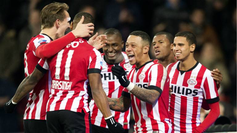 PSV'ers hopten te kunnen juichen in De Kuip (Foto: ANP)