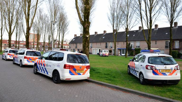 Politie ter plekke (foto: Toby de Kort / De Kort Media)