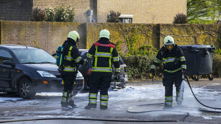 Dode gevonden in uitgebrande auto voor jongerencentrum D'n Inbreng in Helvoirt