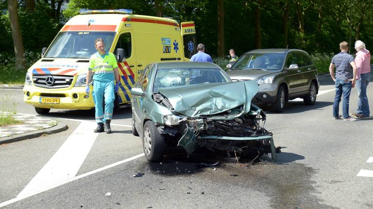 Beide auto's raakten total loss. (Foto: Jules Vorselaars/JV Media)