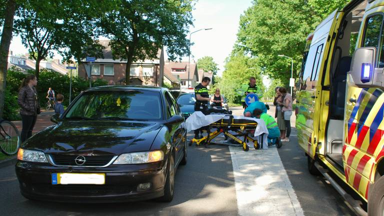 Bejaarde fietser overleden na ongeluk in Goirle (foto: Toby de Kort/De Kort Media)