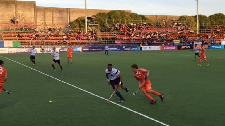 Bob de Voogd scoorde twee keer tegen Egypte