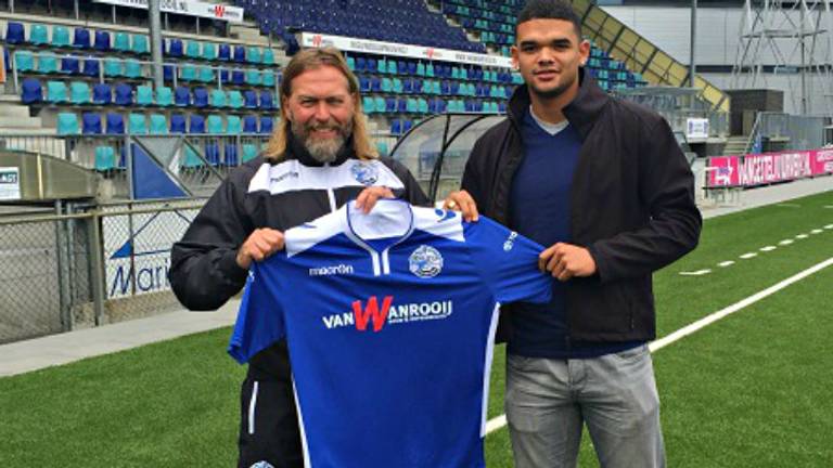 FC Den Bosch-trainer René van Eck en aanwinst Kadeem Pantophlet (rechts)