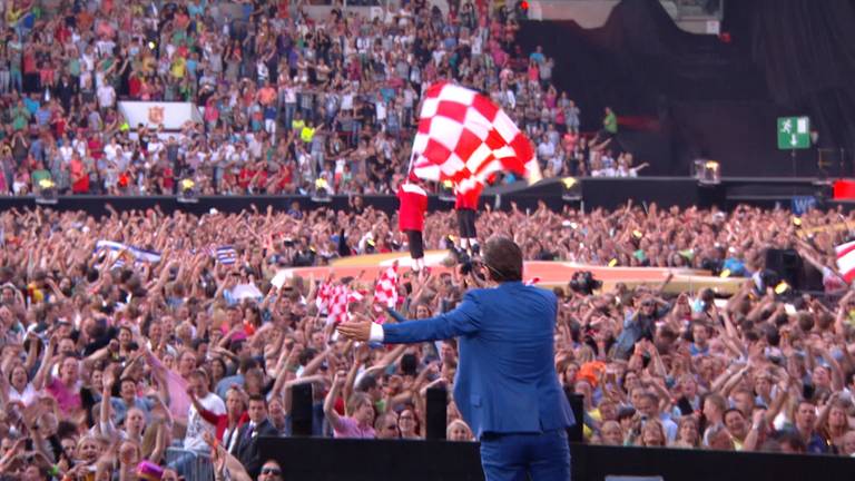 Guus Meeuwis en de Brabantse rood/witte blokjes