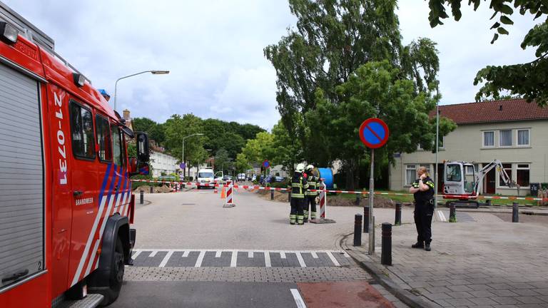 Het kruispunt werd afgesloten (Foto: Sander van Gils/SQ Vision).