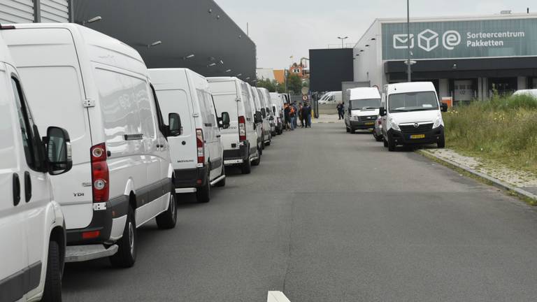 Staking bij PostNL in Breda. (archieffoto: Tom van der Put/MaRicMedia)
