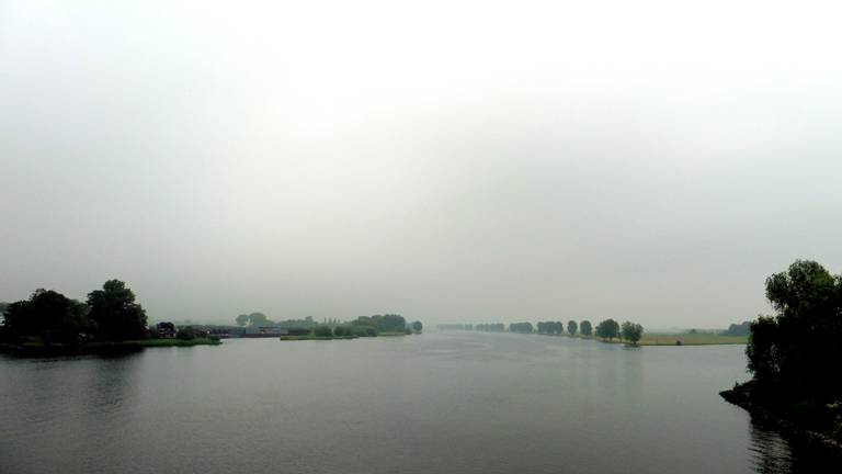De Bergsche Maas bij Hank