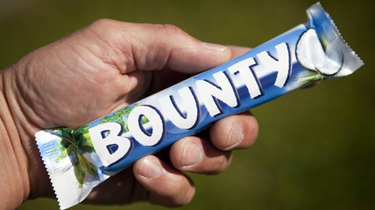 In Veghel worden onder meer Bounty's gemaakt (foto: ANP)